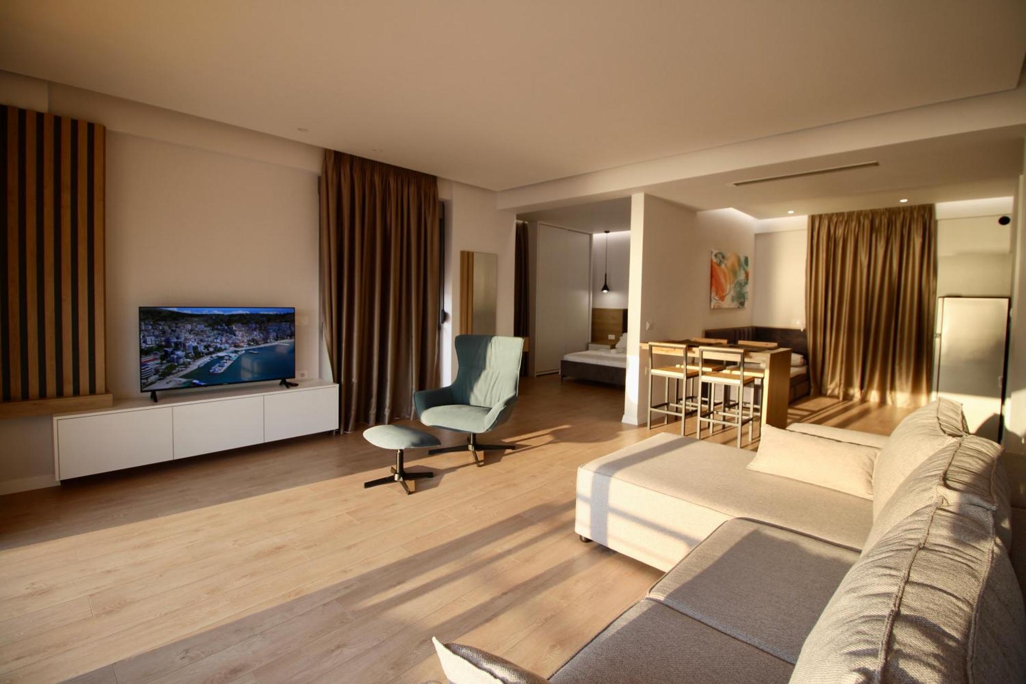 Hotel Nk