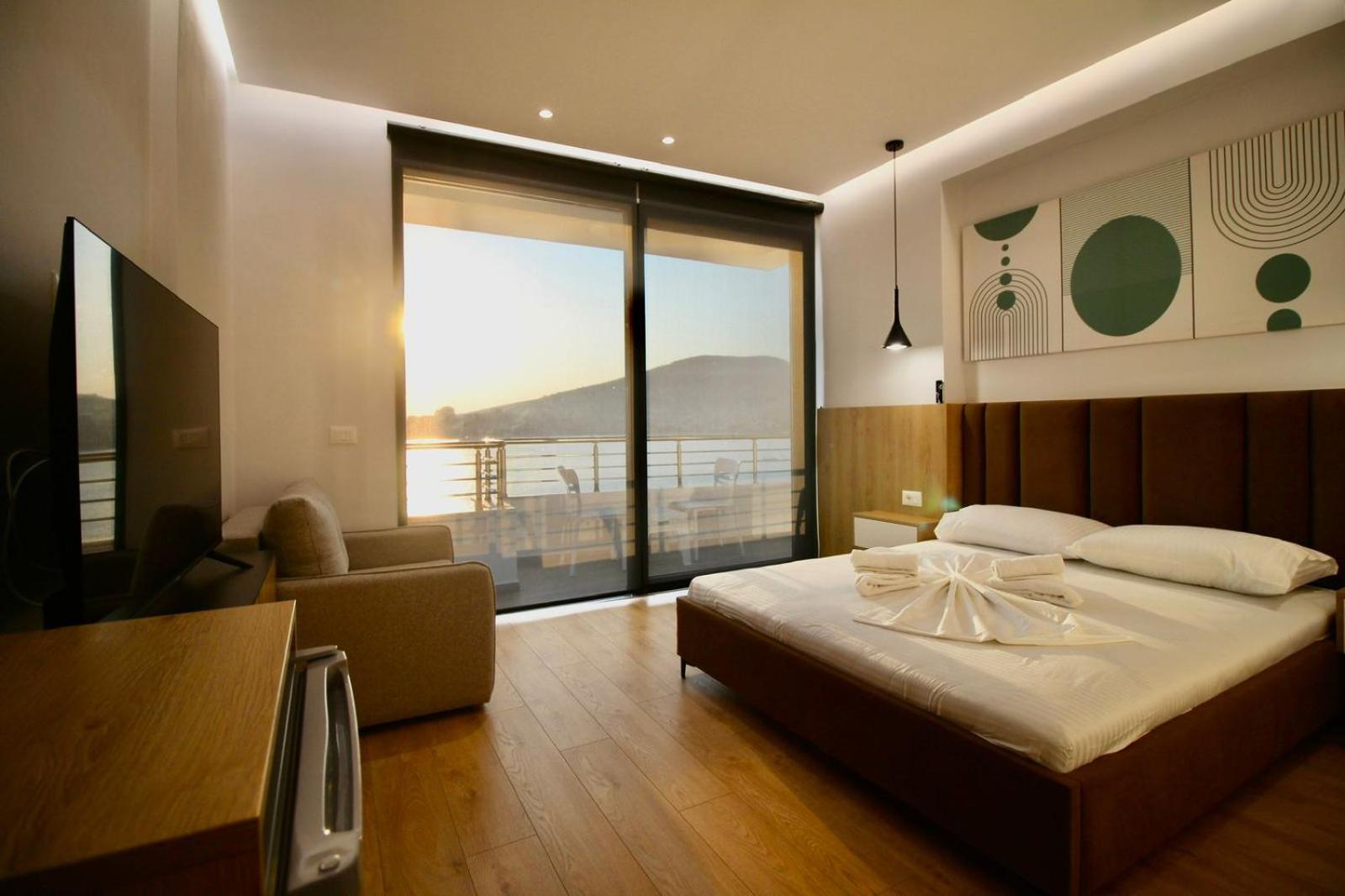 Hotel Nk *